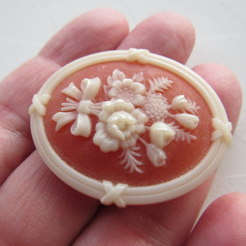 Vintage Floral Brooch